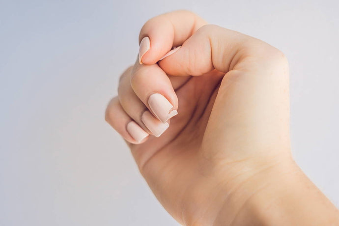Brüchige Nägel – Tipps gegen brüchige Fingernägel und Fußnägel